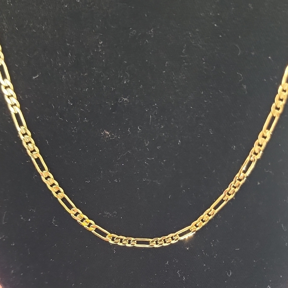 Gold Plated Figaro Chain Necklace 20" Vintage Made in Korea Unisex - Picture 2 of 7